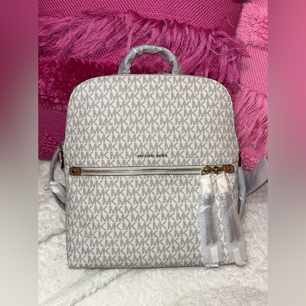 Michael Kors Rhea Slim Zip Backpack